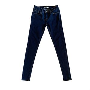 Levi’s Super Skinny Jeans